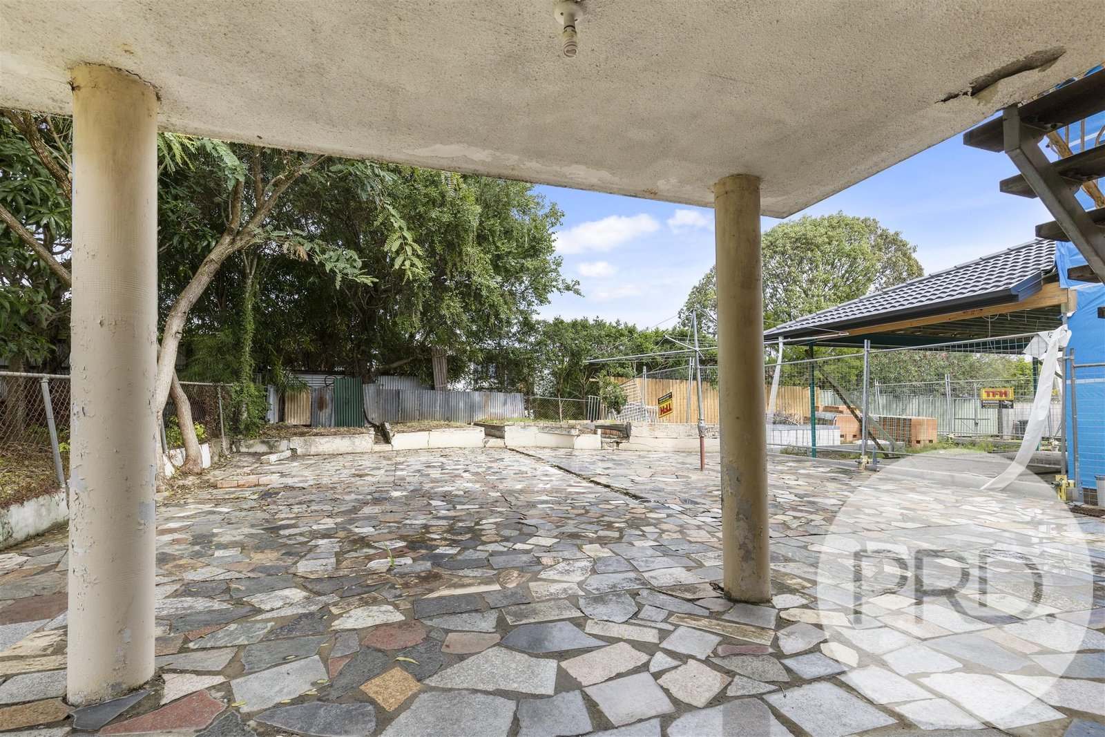 21 Inwood Street WOOLOOWIN 15