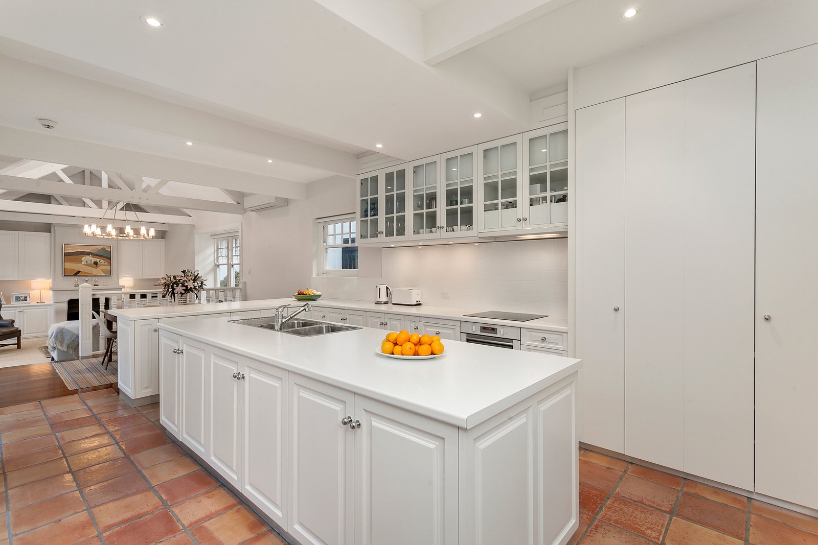 Real Estate and Property in 21 Iona Avenue, Toorak, VIC