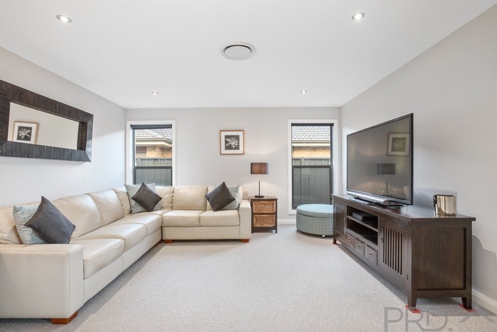 21 James Leslie Drive GILLIESTON HEIGHTS 4