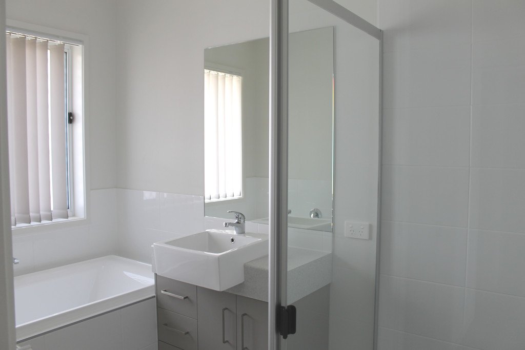 21 Jardine Street BOYNE ISLAND 3