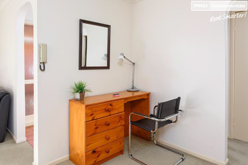 2/1 Jennifer Place WAGGA WAGGA 8