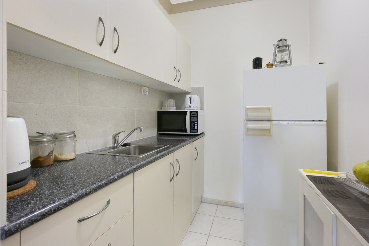 21 Joeith Court MIAMI 19