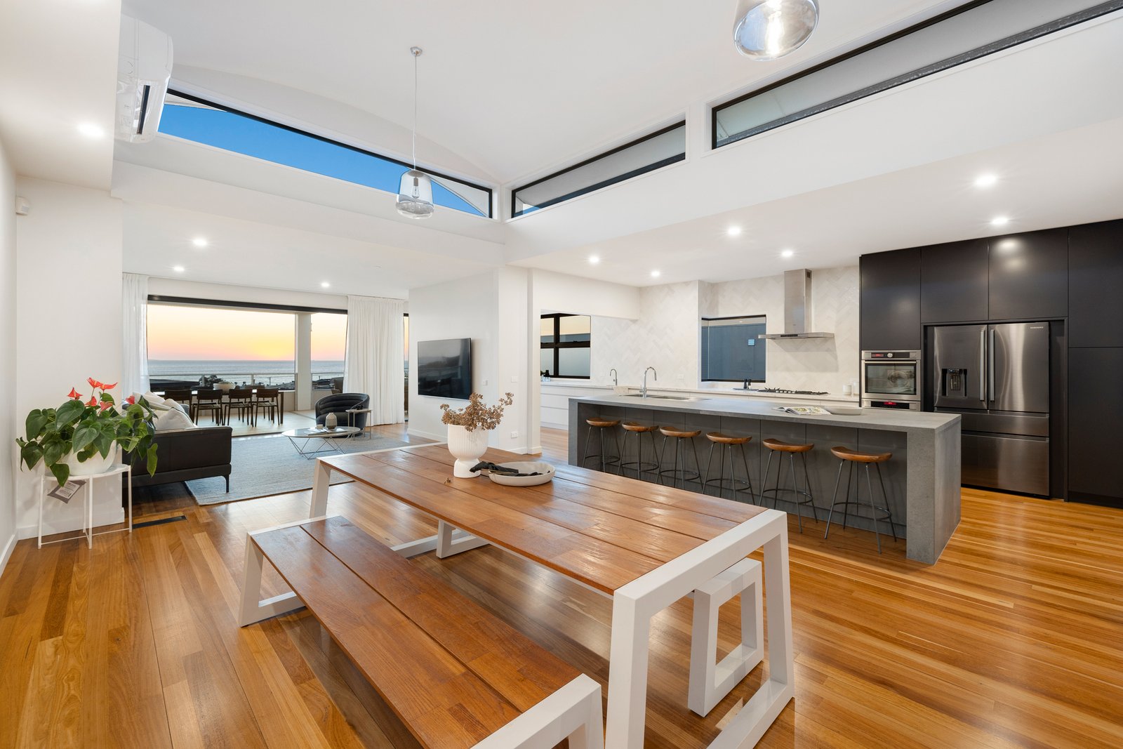 Gallery: 21 John Street