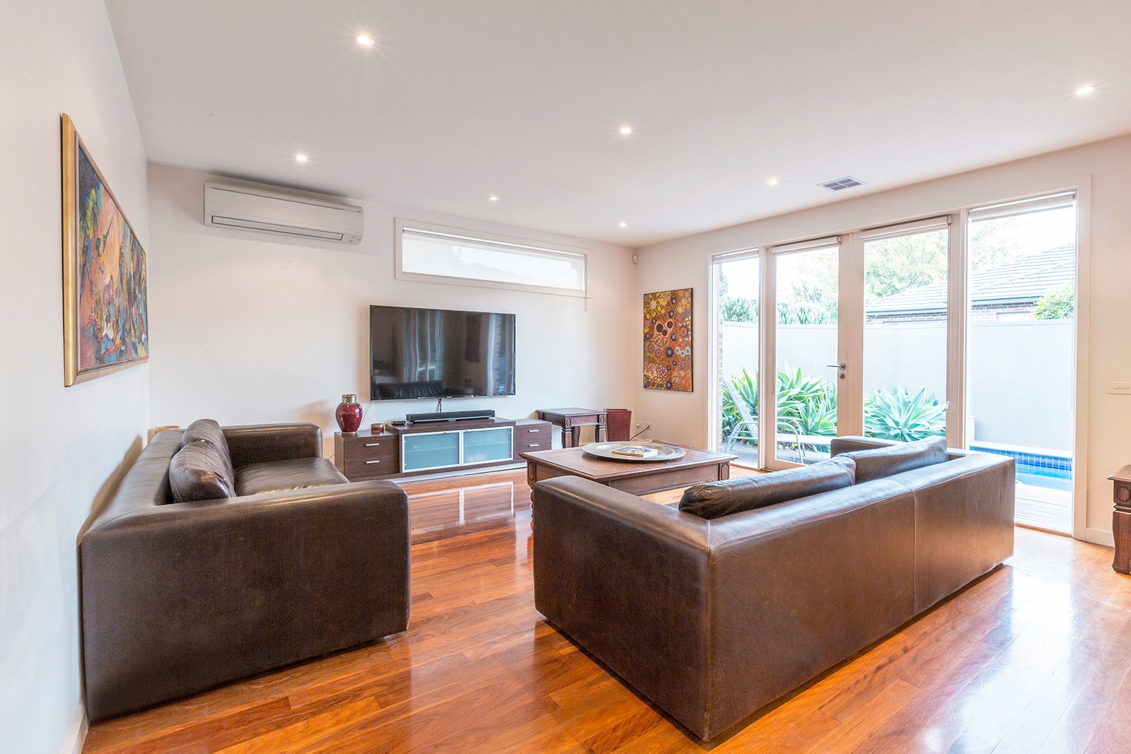 Real Estate and Property in 21 Jupiter Street, Caulfield South, VIC