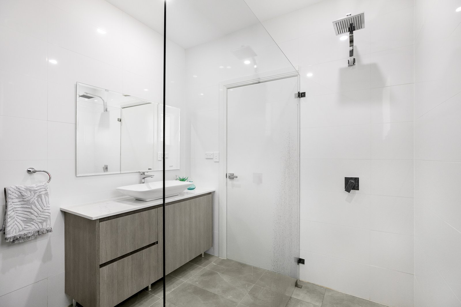 21 Kale Road SPRING FARM 8