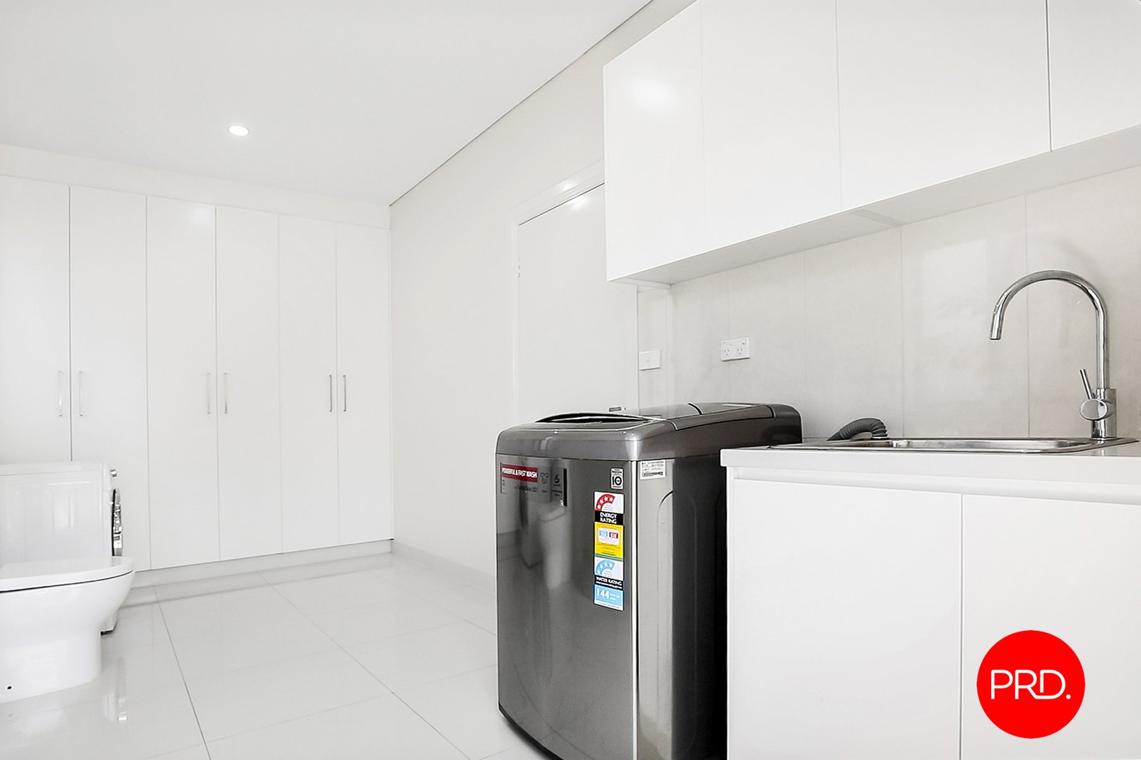 21 Kale Road SPRING FARM 8