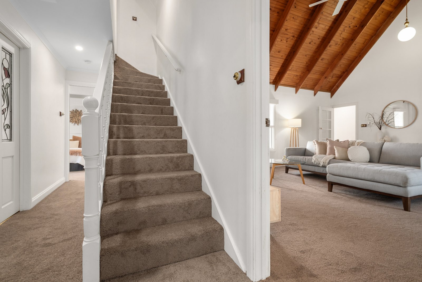 Real Estate and Property in 21 Kathryn Crescent, Woodend, VIC