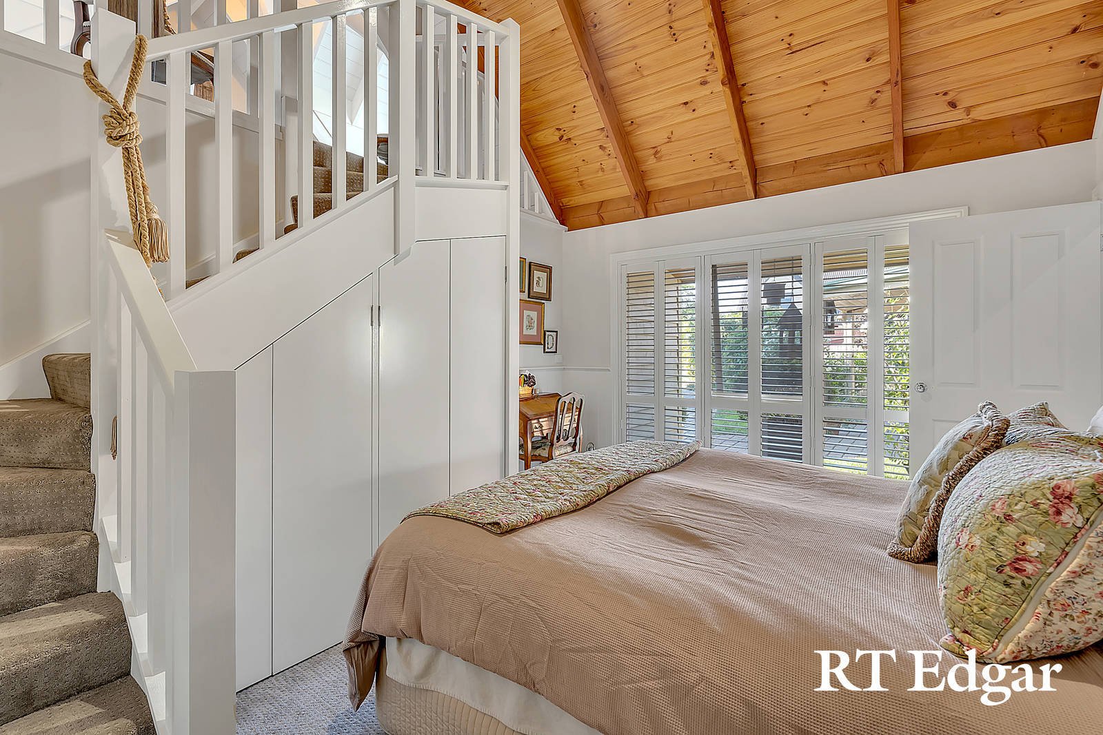 Real Estate and Property in 2/1 Keily Road, Gisborne, VIC