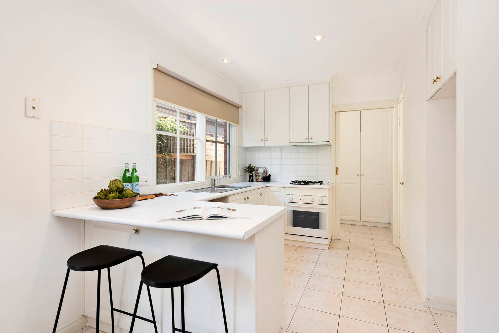 Real Estate and Property in 2/1 Kelly Avenue, Hampton East, VIC