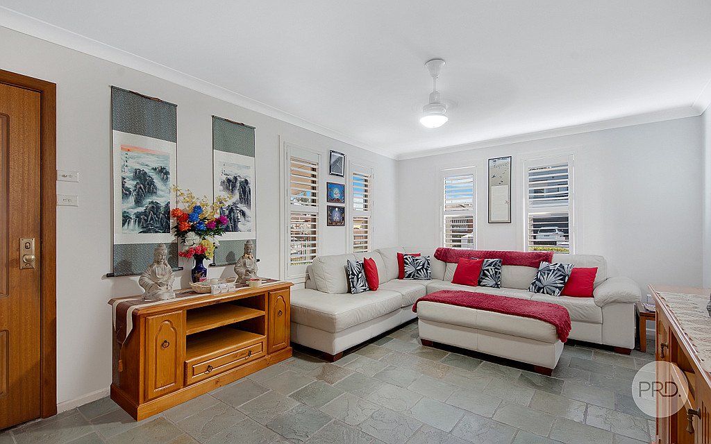 21 Kendall St  FAIRFIELD WEST 3
