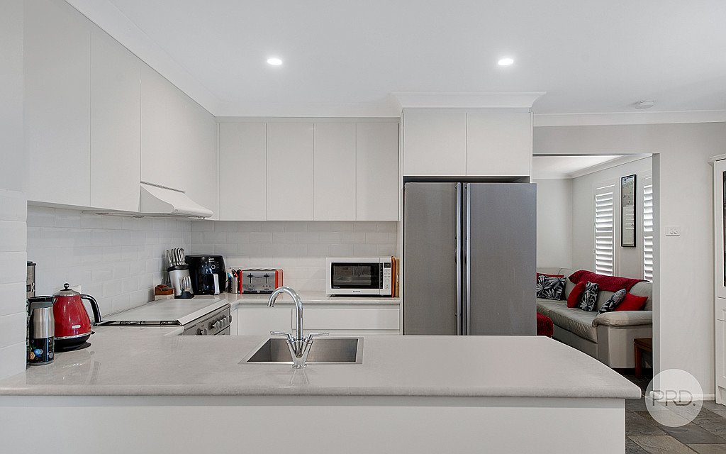 21 Kendall St  FAIRFIELD WEST 6