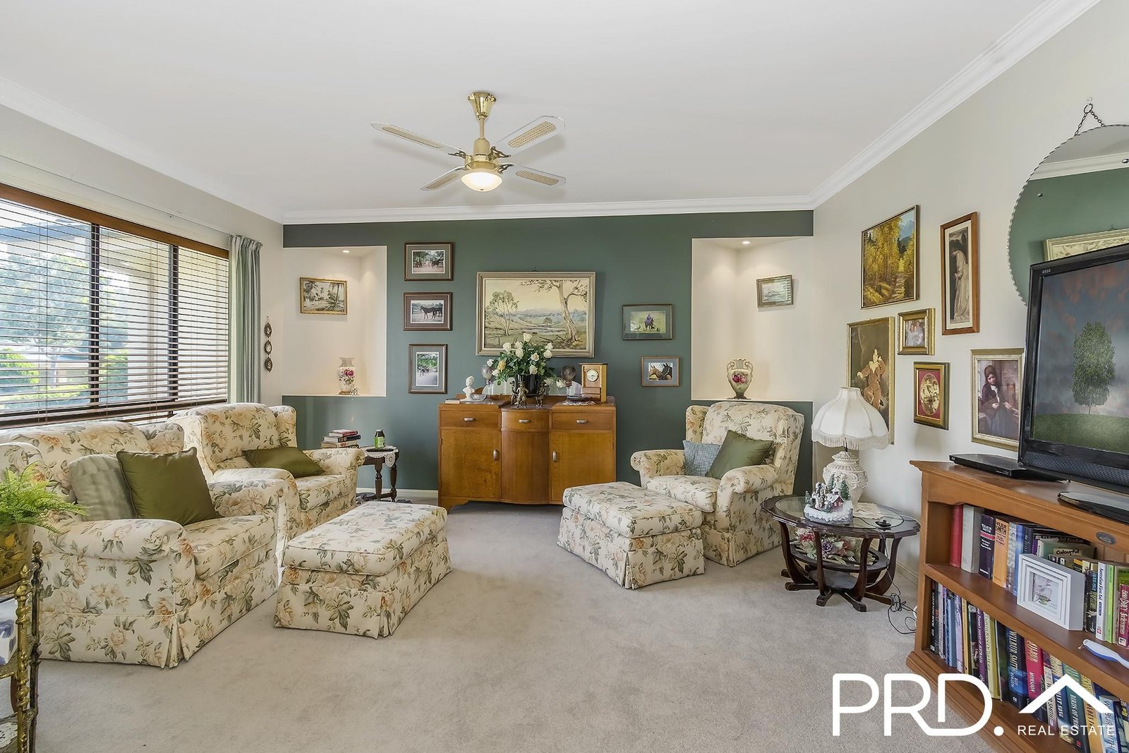 21 Keneally Street MAUDSLAND 2