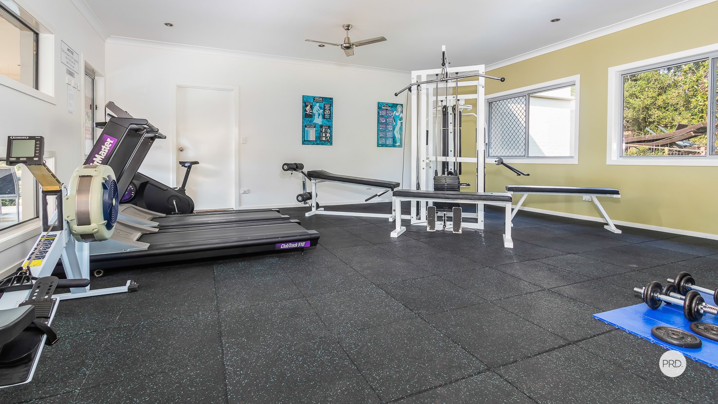 21 KESWICK Place REDLAND BAY 35