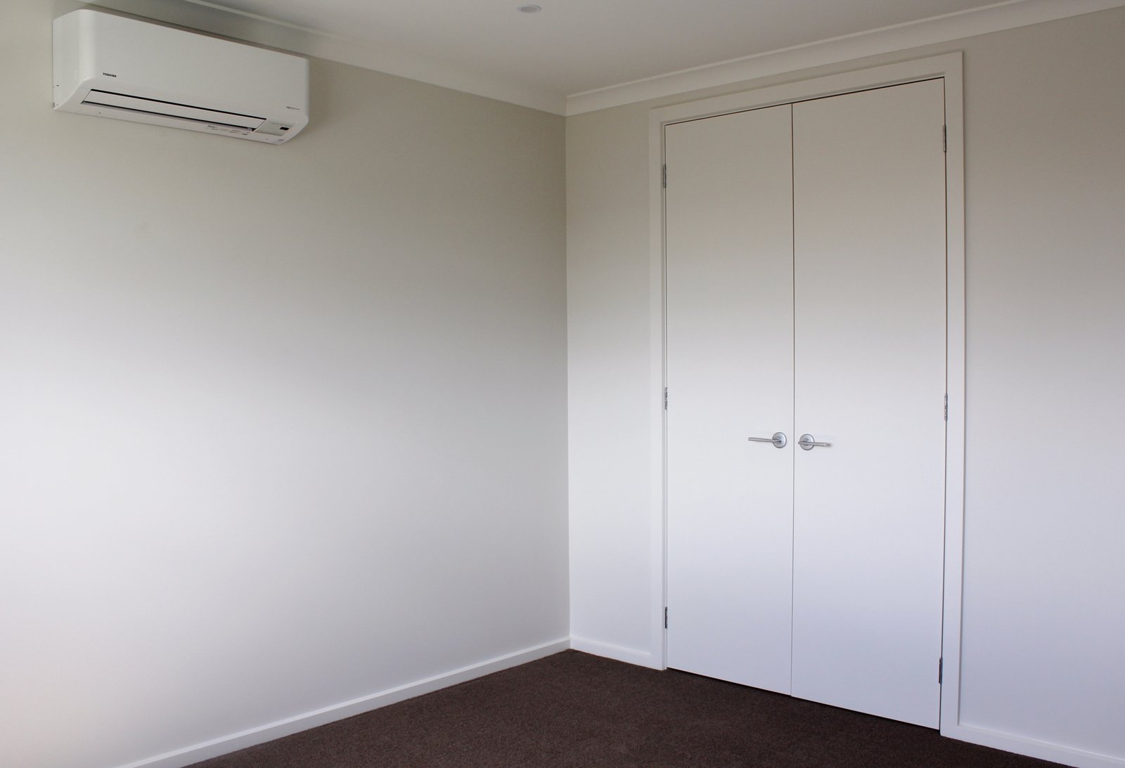 Gallery: 2/1 Kiewa Street