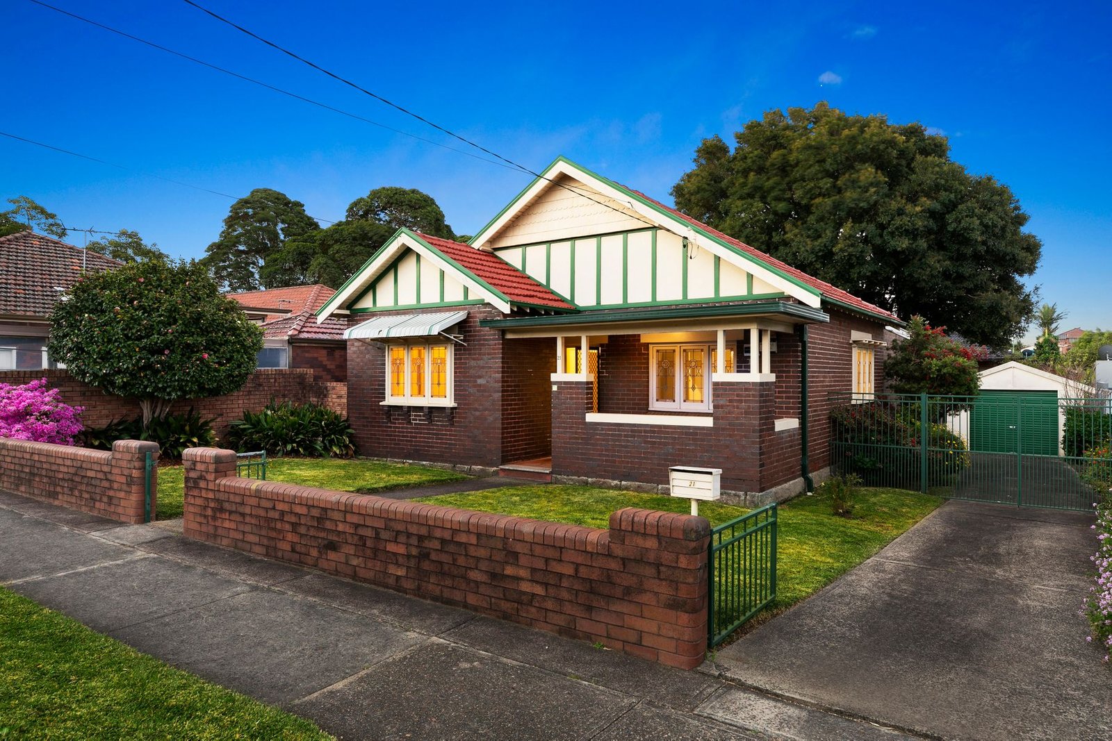 21 Kitchener Avenue, EARLWOOD NSW 2206