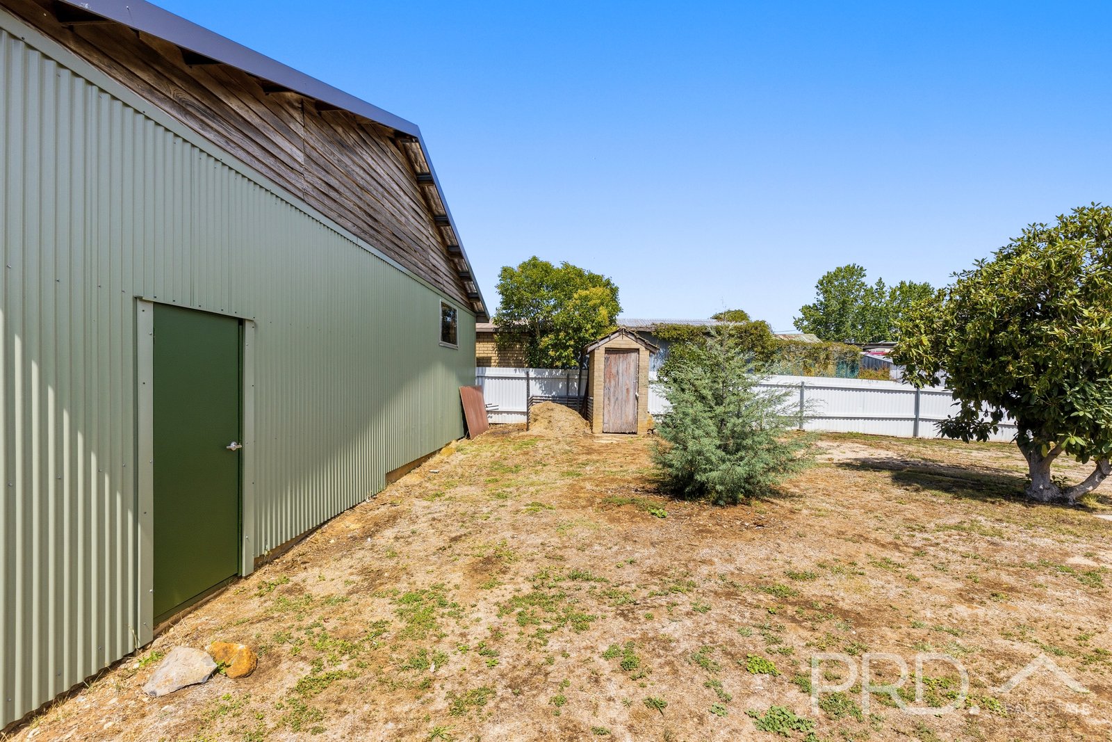 21 Kurrajong Avenue BATLOW 13