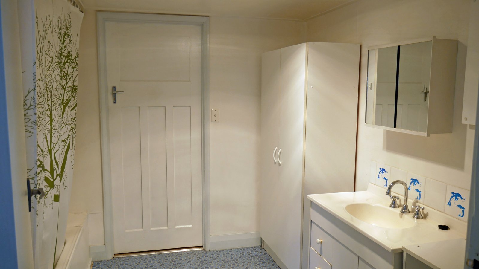 21 Kurrajong Street CAPTAINS FLAT 12
