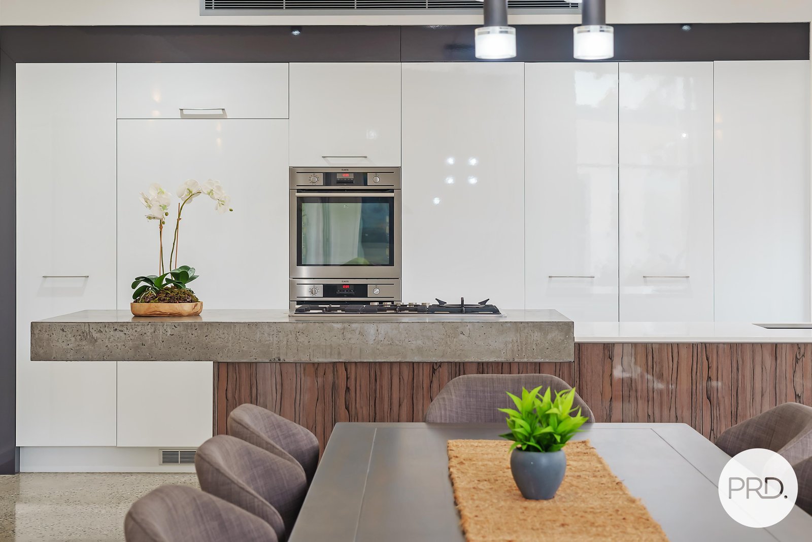 21 Lake Ridge Drive KEW 4