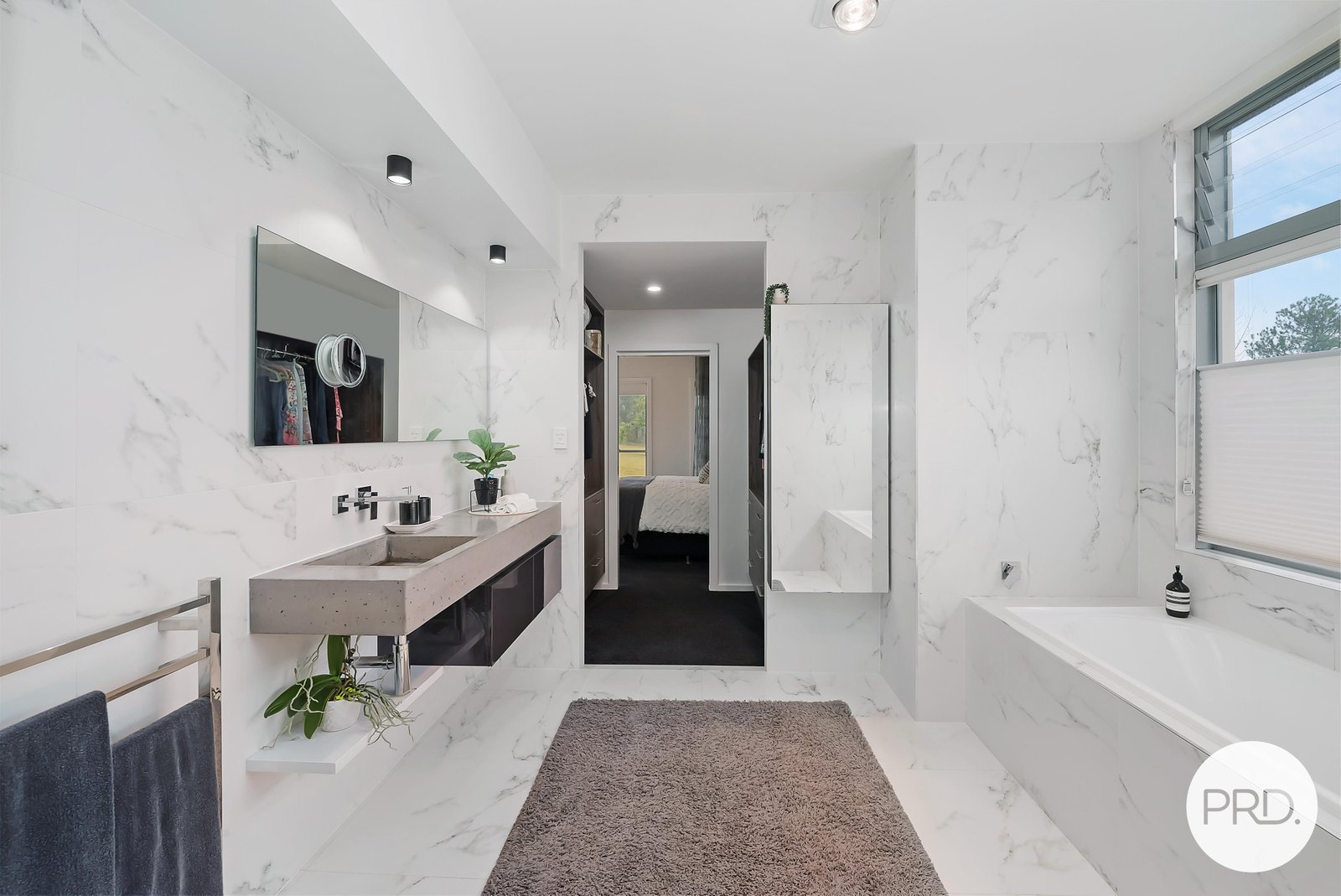 21 Lake Ridge Drive KEW 17