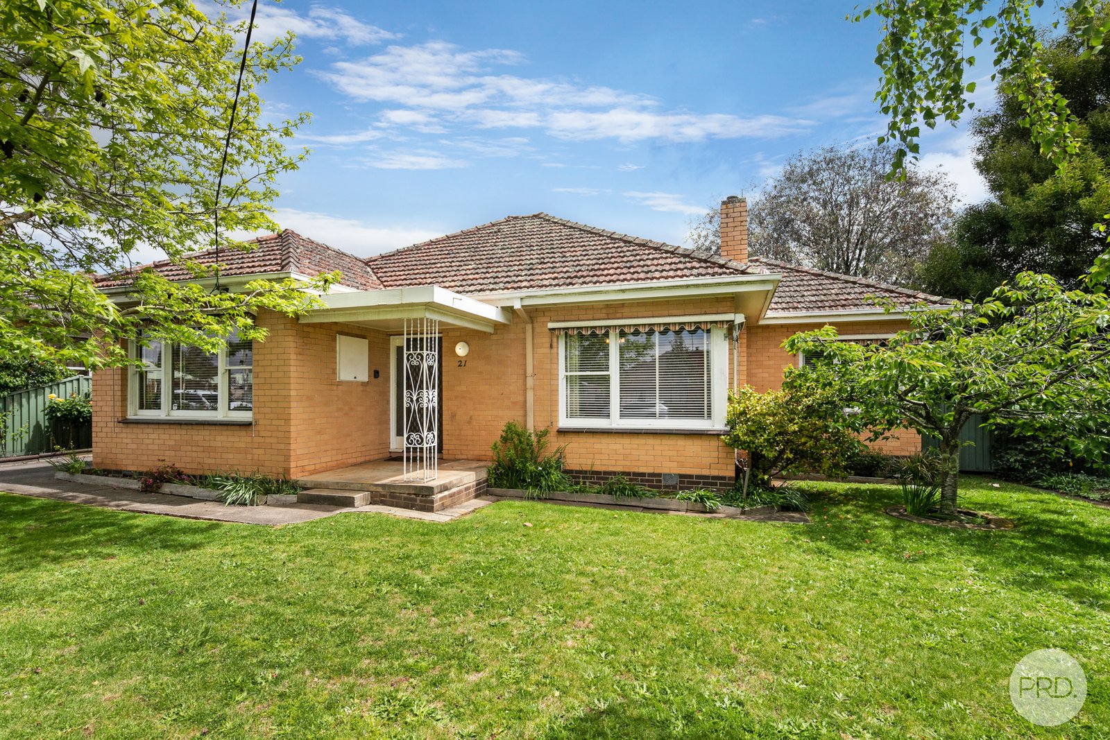 21 Lake Street WENDOUREE 1