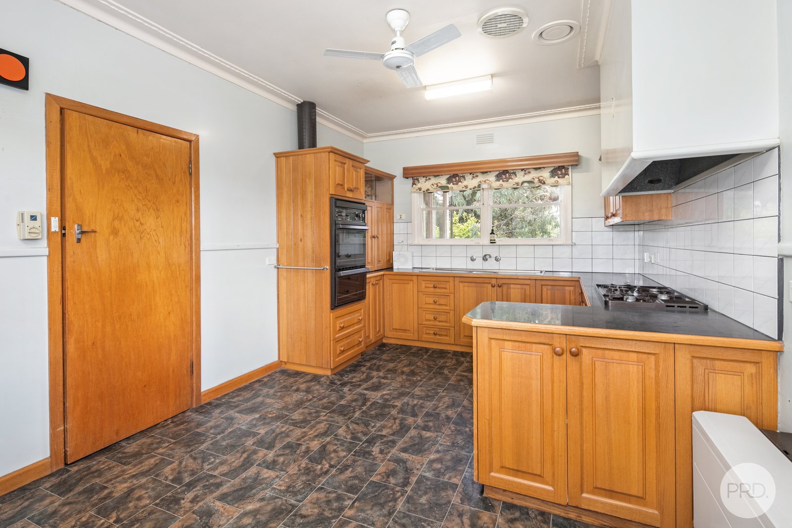 21 Lake Street WENDOUREE 13