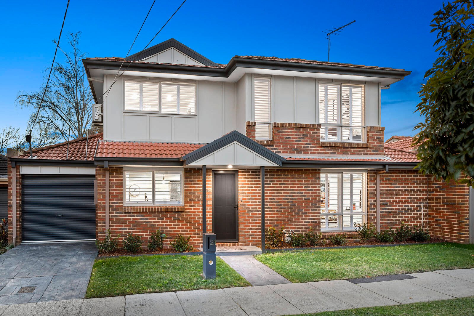 Real Estate and Property in 21 Lantana Road, Elsternwick, VIC