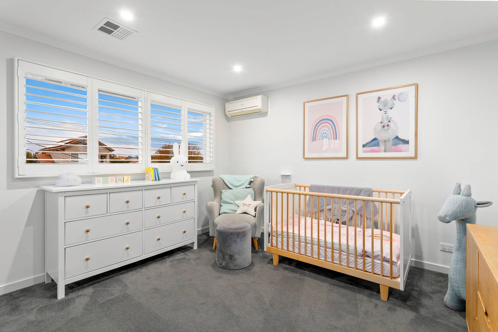 Real Estate and Property in 21 Lantana Road, Elsternwick, VIC