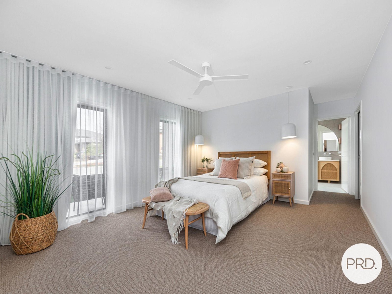 21 Larkin Street GOOGONG 8