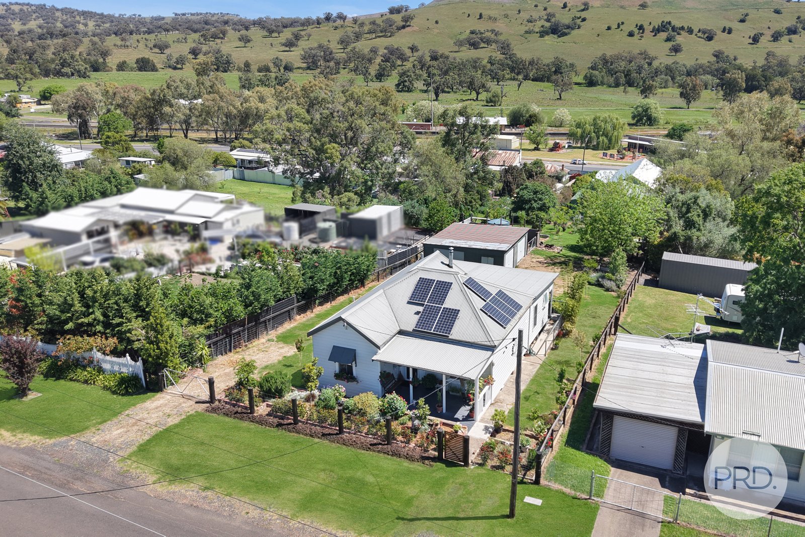 21 Learmonth Street WILLOW TREE 18