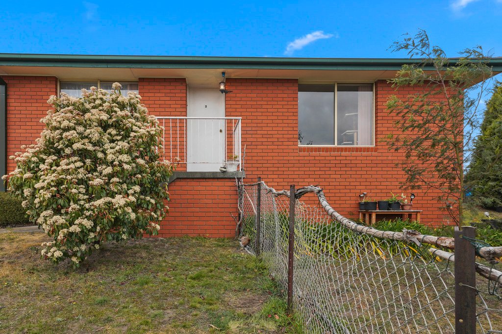 2/1 Ledwell Street LUTANA 1