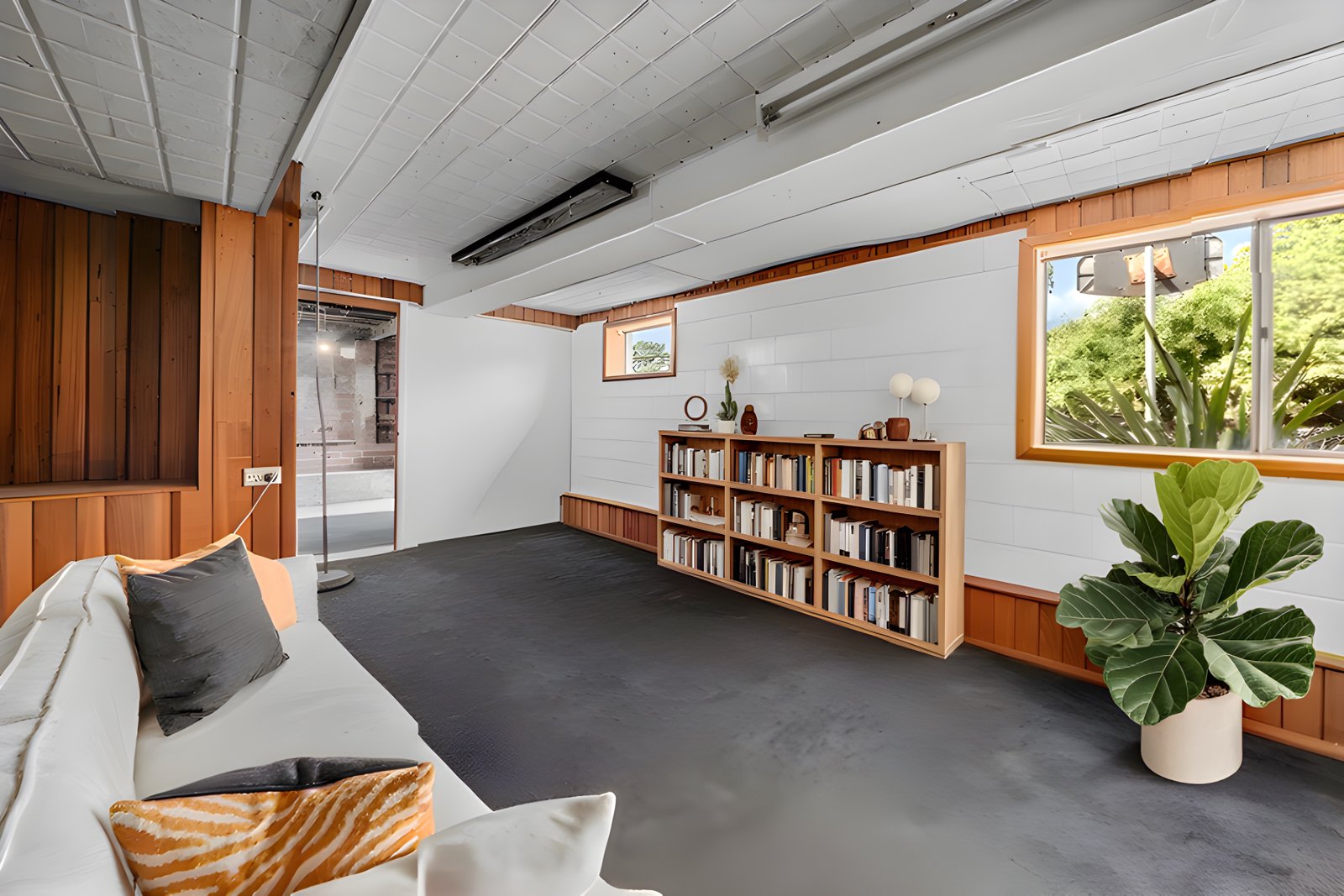 21 Leighland Road CLAREMONT 12