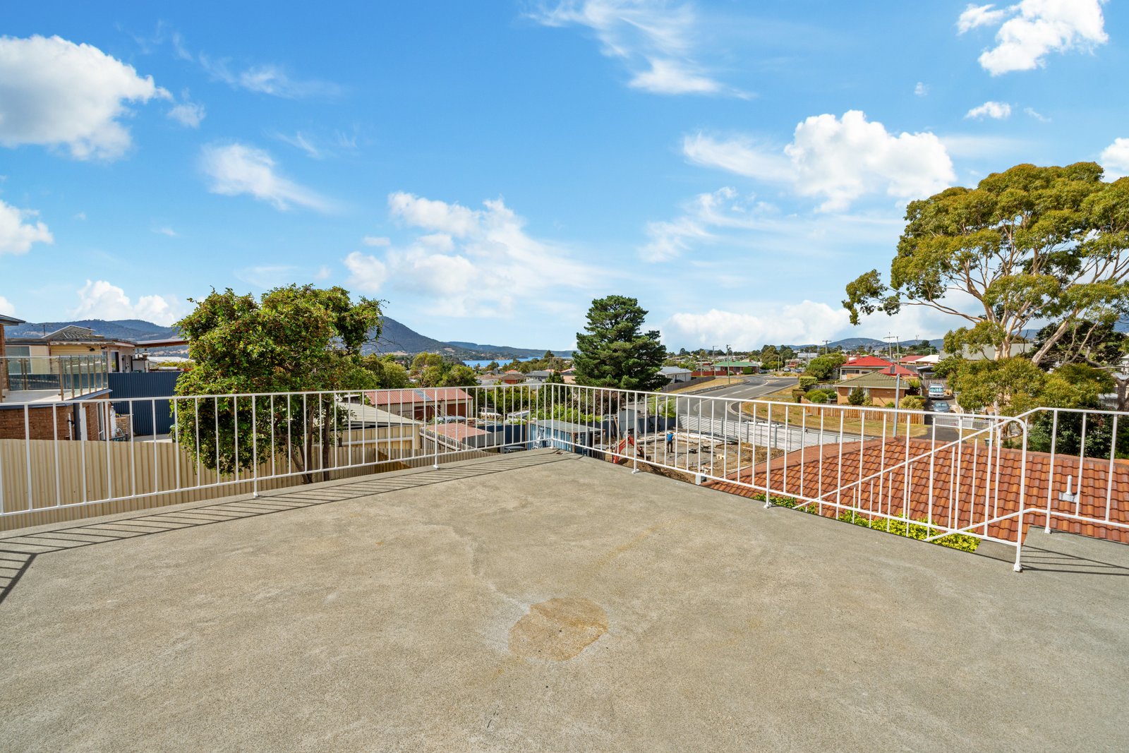21 Leighland Road CLAREMONT 13