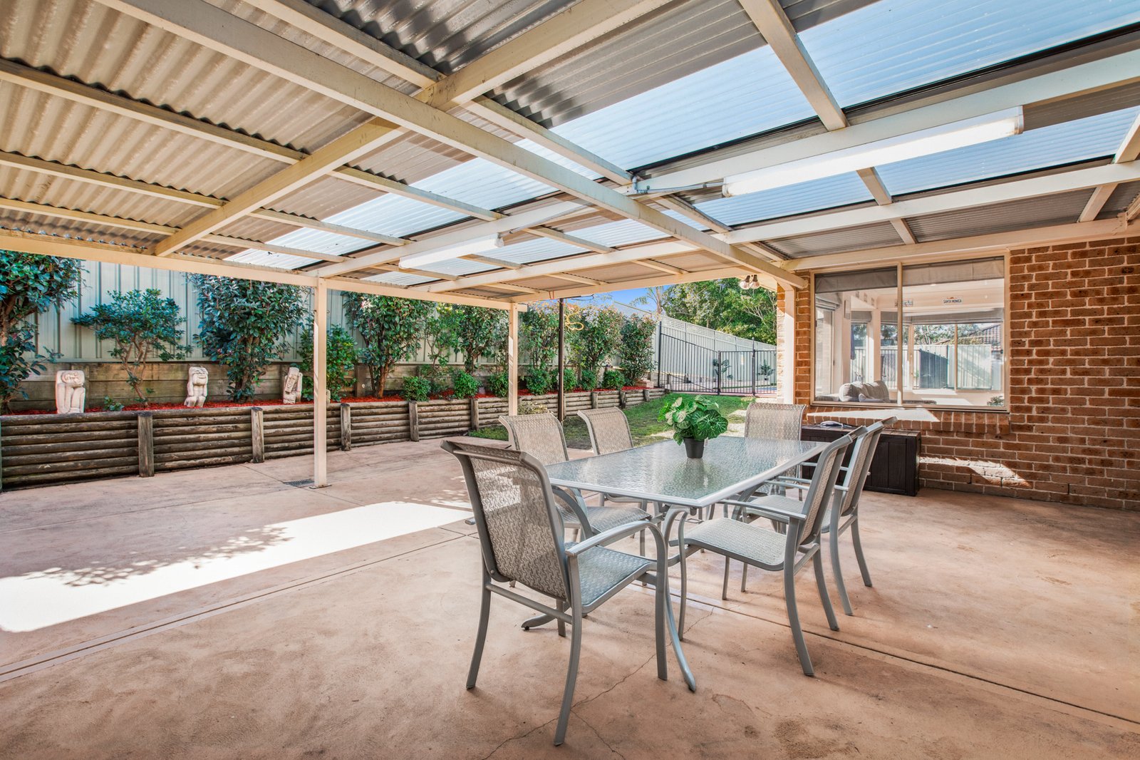 21 Leinster Circuit ASHTONFIELD 18