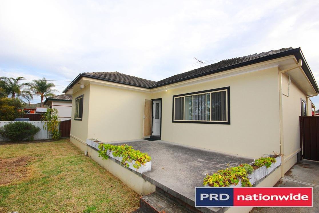 21 Lennox Street COLYTON 1