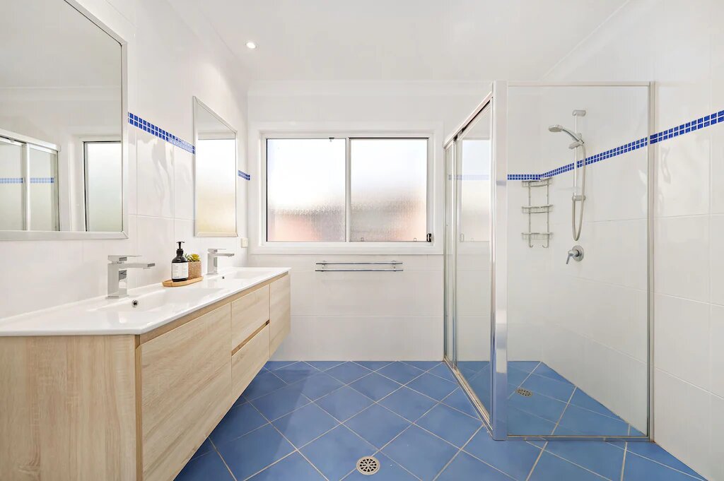 2/1 Lentara Street FINGAL BAY 9
