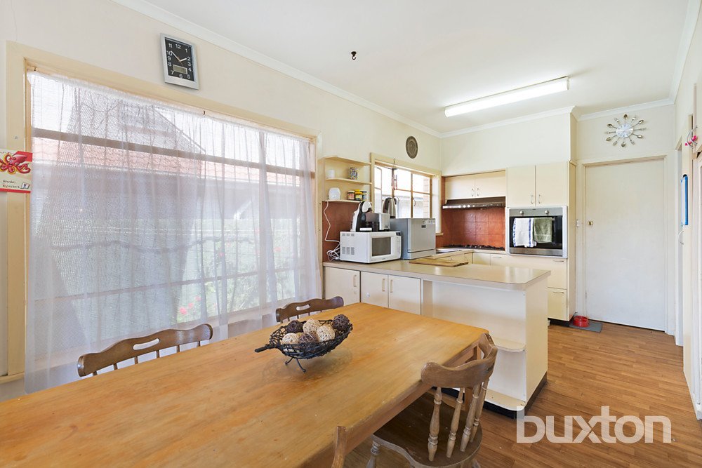 Gallery: 21 Leonie Avenue