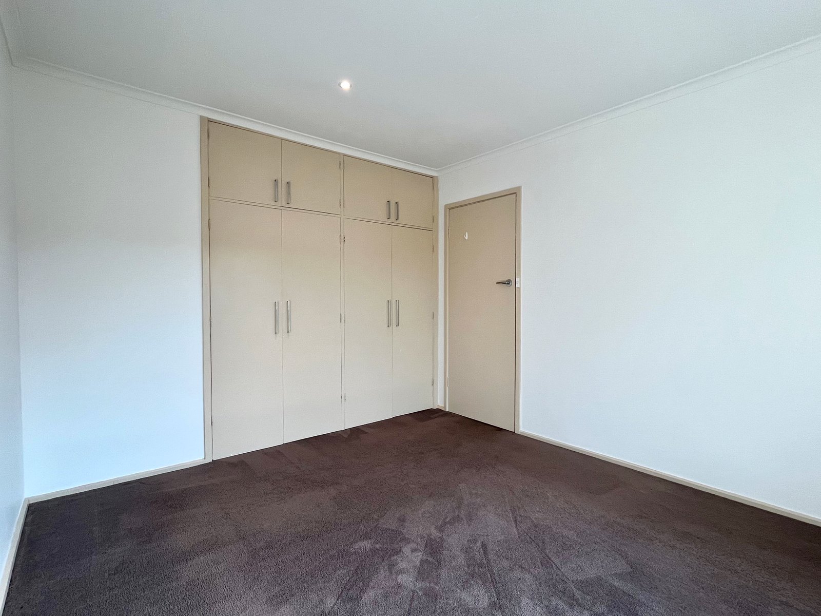 Gallery: 2/1 Leroux Street
