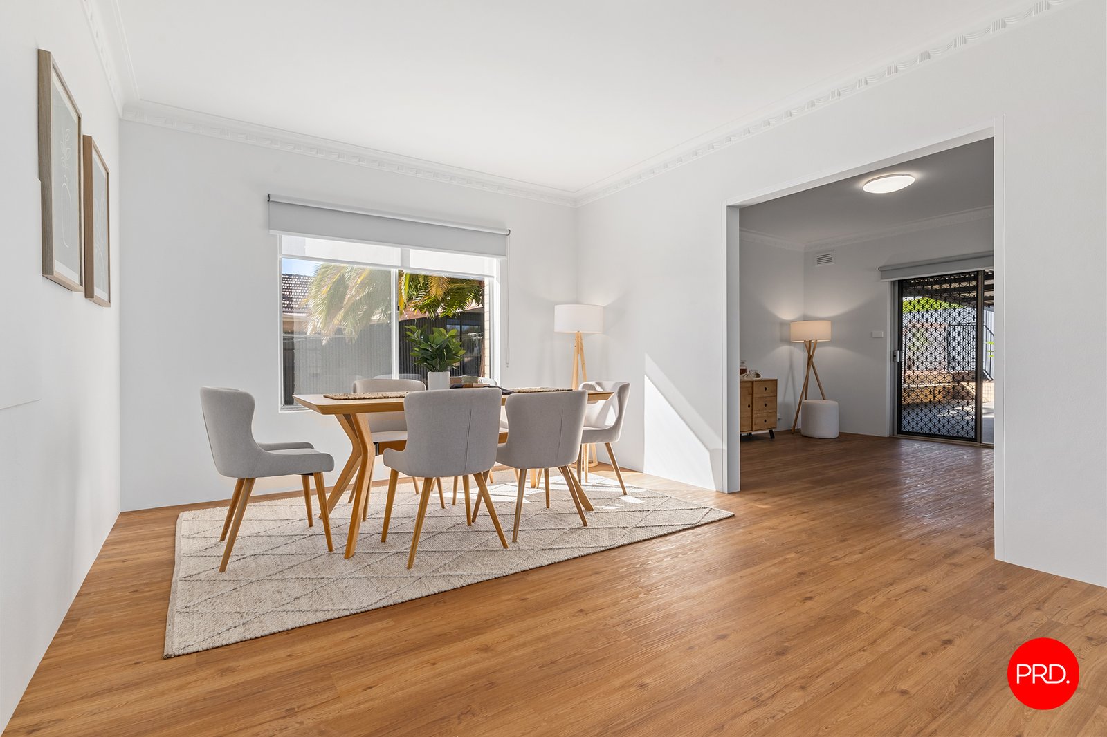 21 Ligar St  KENNINGTON 11