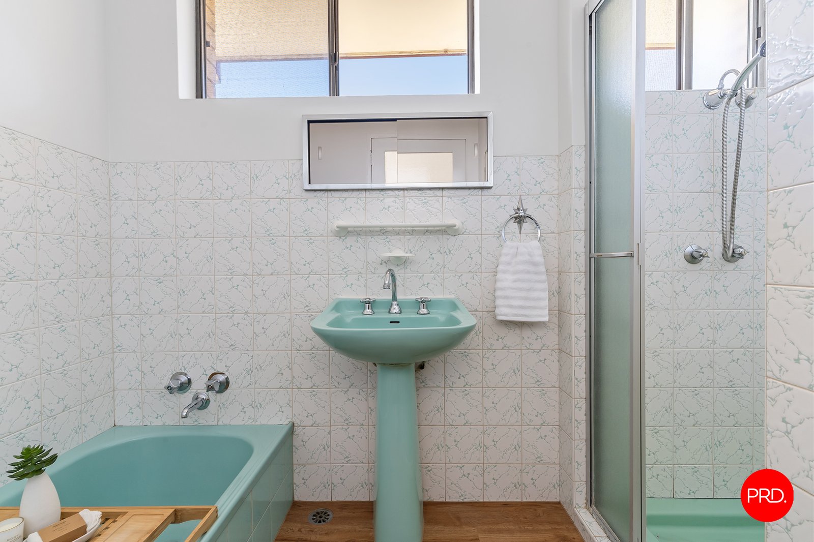 21 Ligar St  KENNINGTON 18