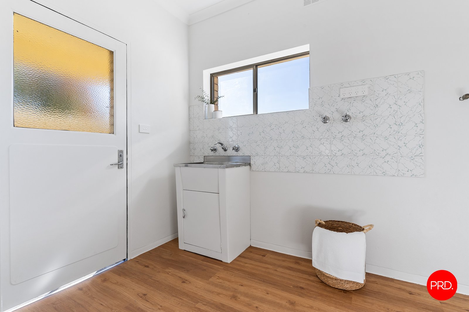 21 Ligar St  KENNINGTON 20