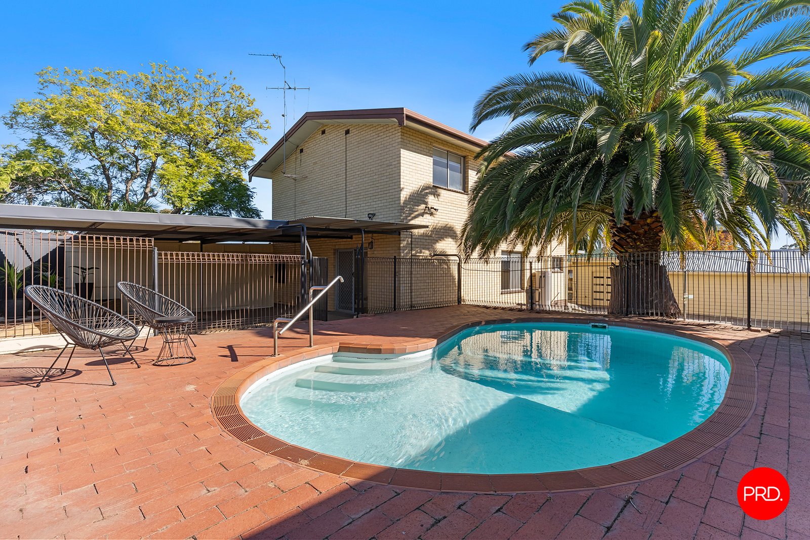 21 Ligar Street KENNINGTON 13