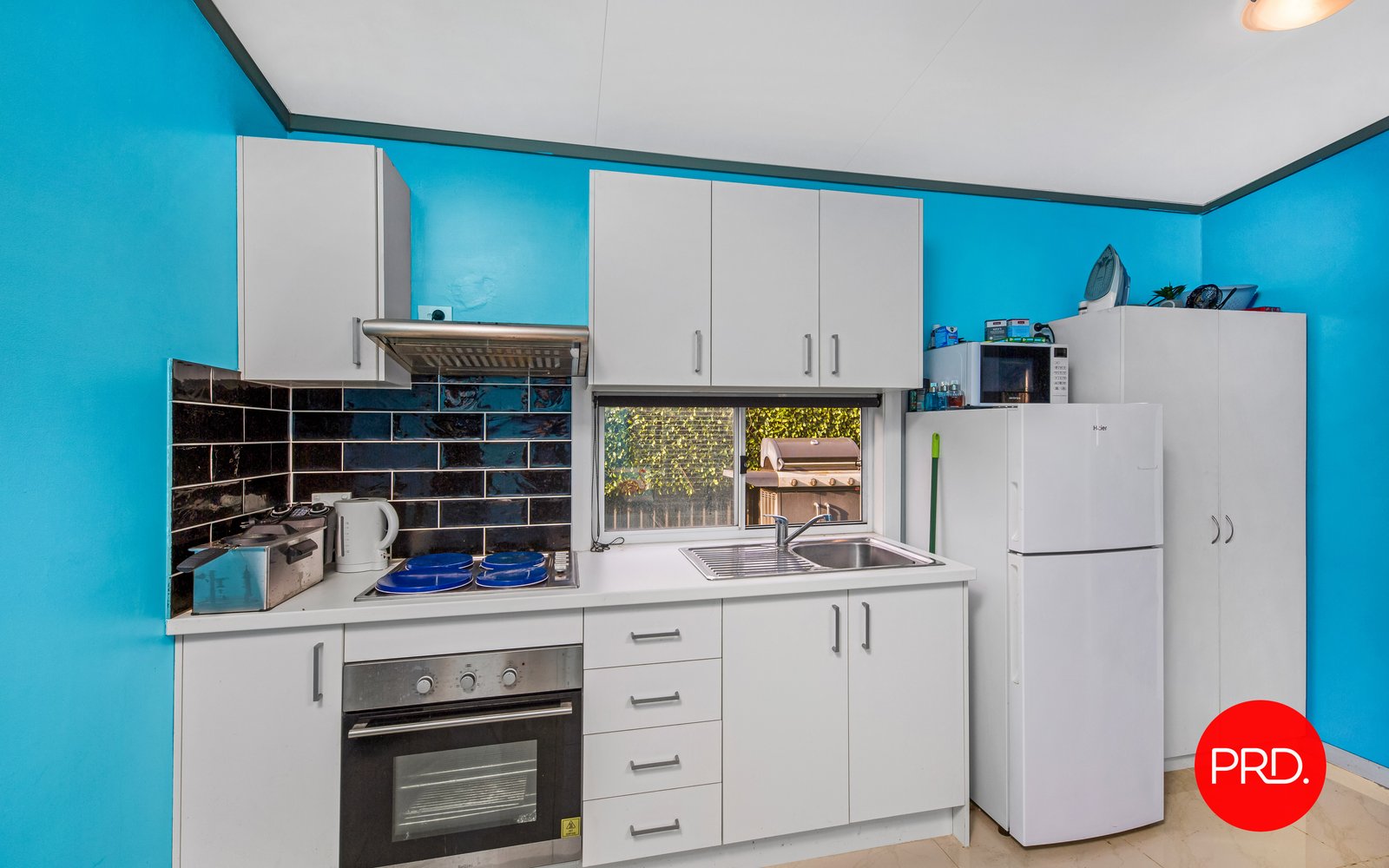 21 Livingstone Avenue INGLEBURN 12