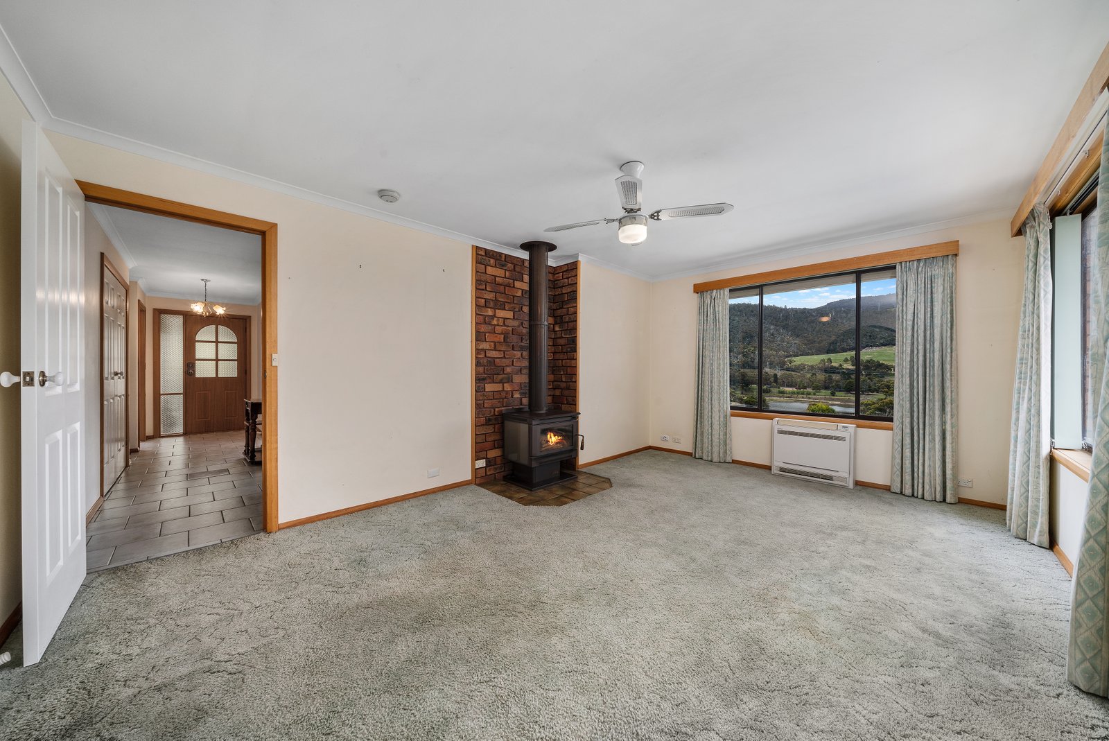 21 Longley Court GLENORCHY 10
