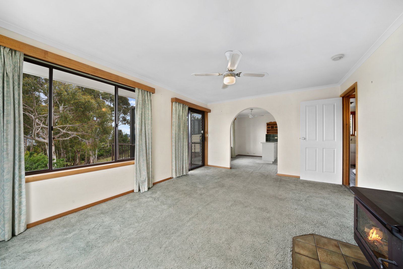 21 Longley Court GLENORCHY 11