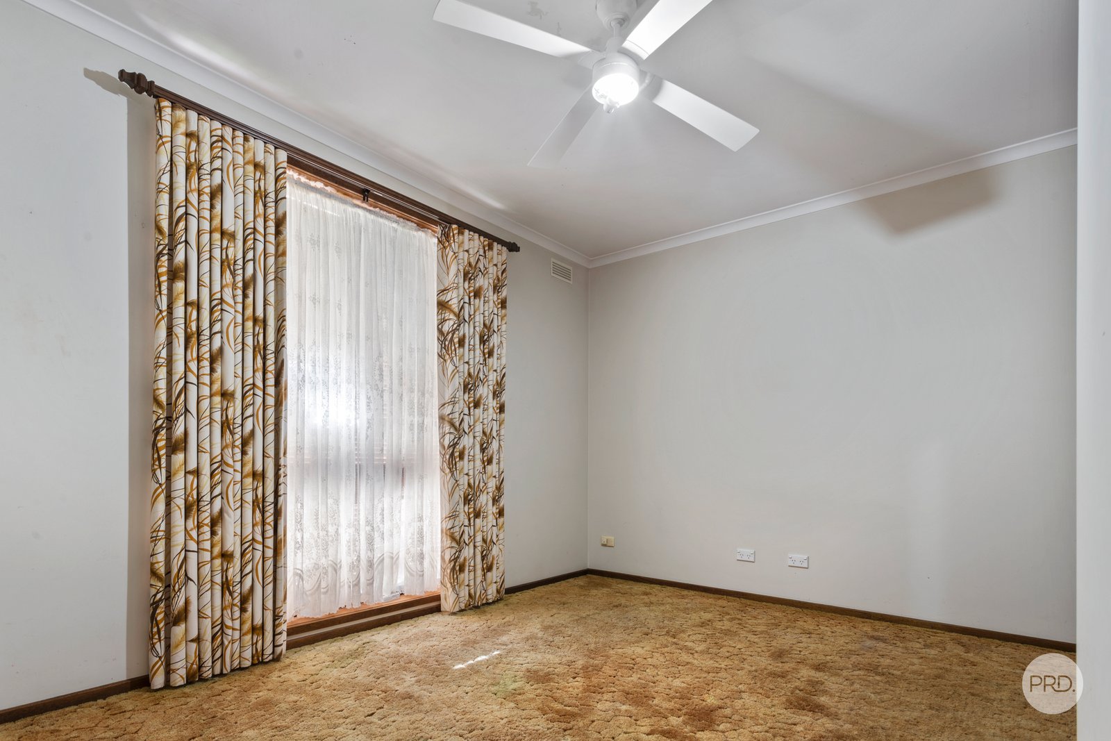 2/1 Louisa Court STRATHDALE 7