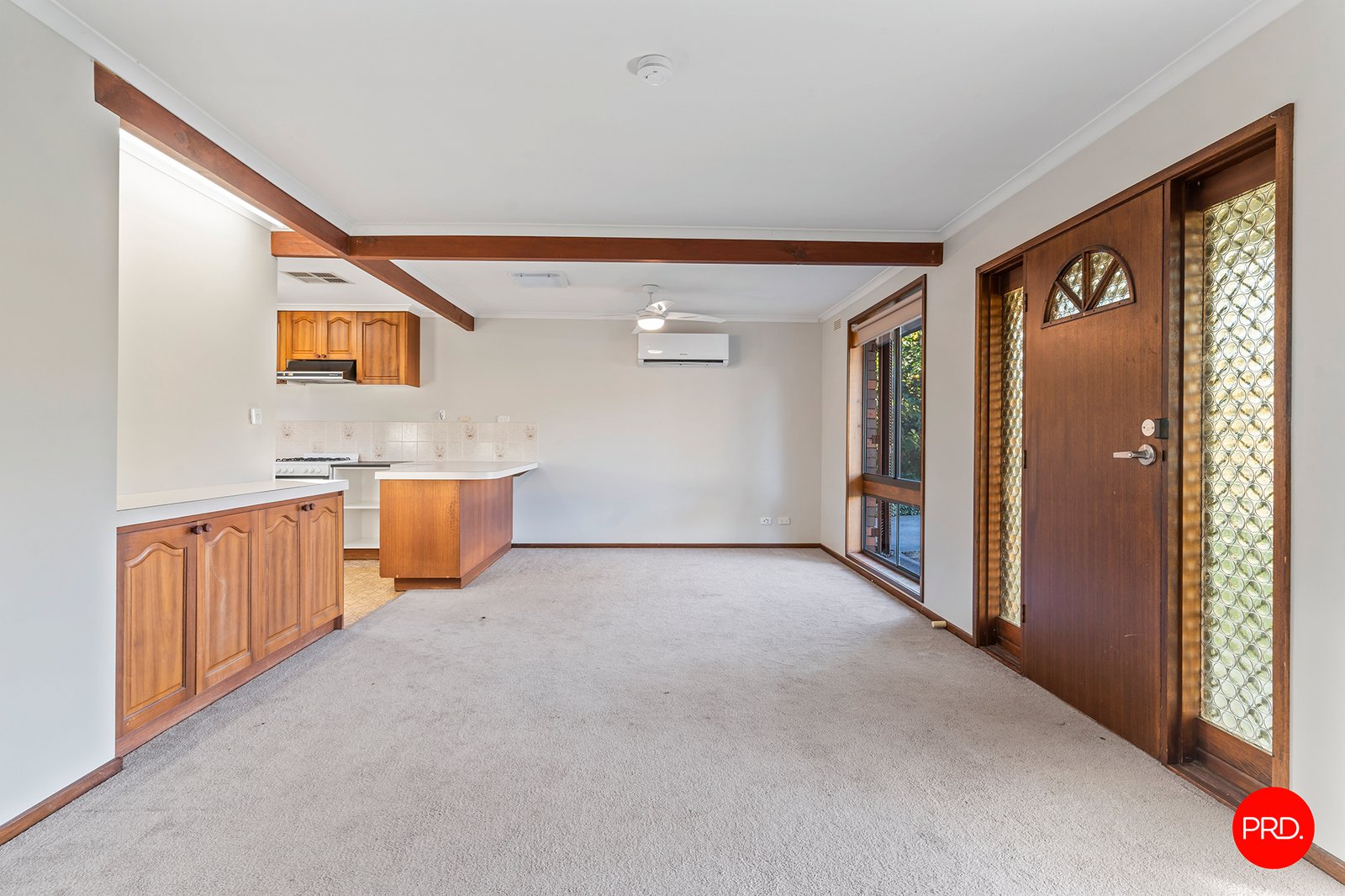 2/1 Louisa Court STRATHDALE 6