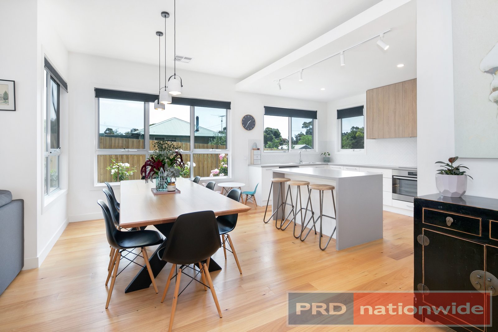 21 Main Street GORDON 11
