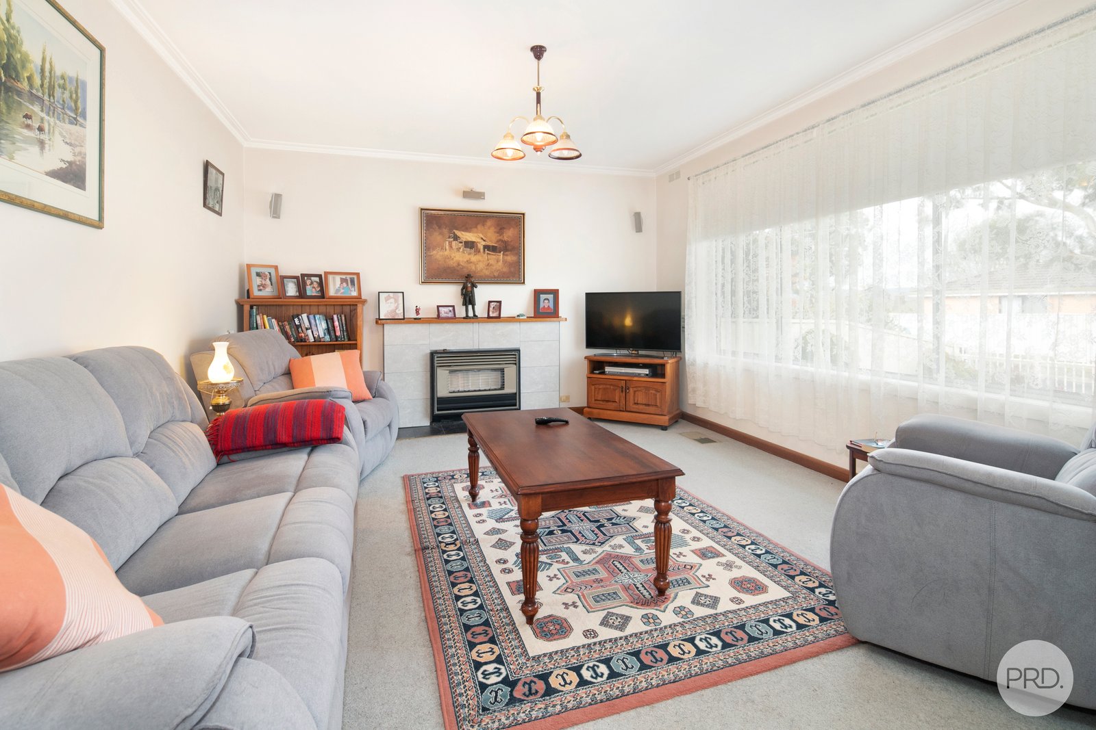 21 Malmesbury Street WENDOUREE 2