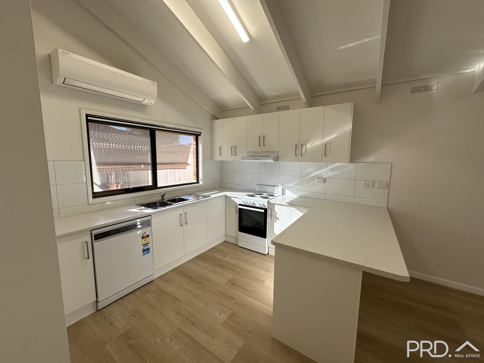 2/1 Mansell Drive MILDURA 4