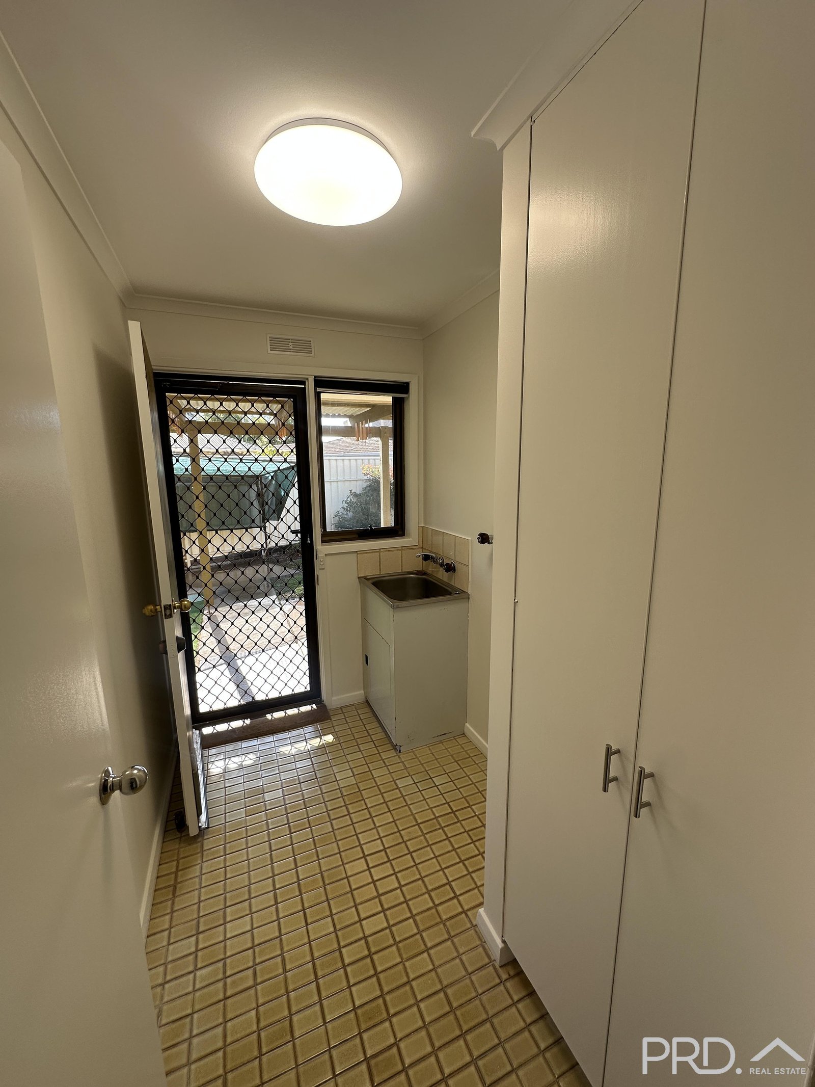 2/1 Mansell Drive MILDURA 13